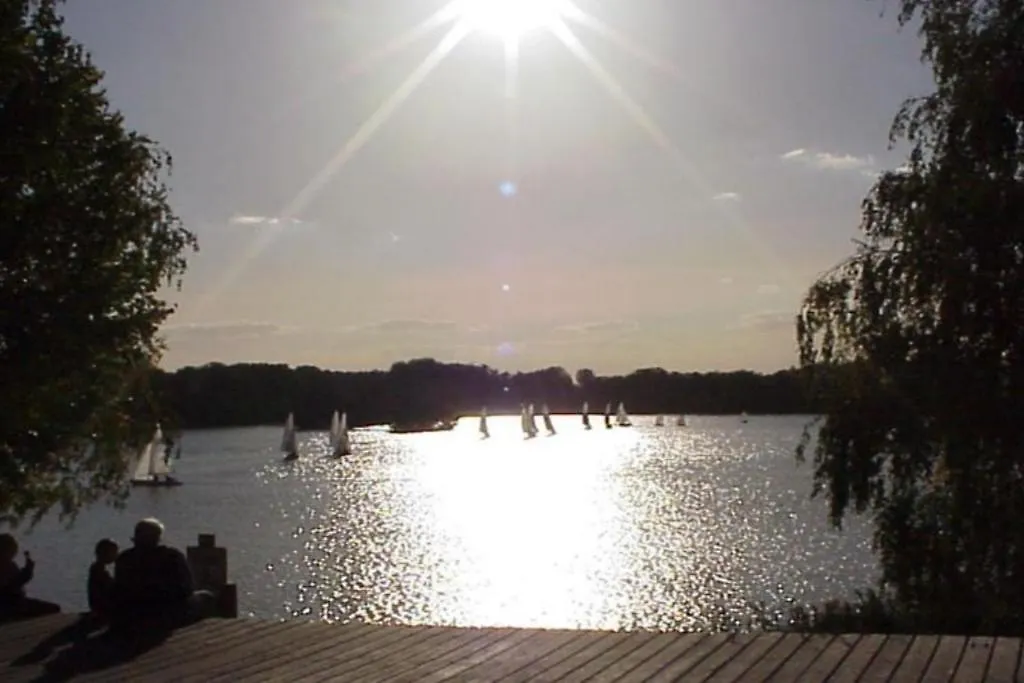 Essen - Haus Am See Mit Sandstrand & Seeblick Nahe Rhein-Main Und Spessart Kahl am Main 0*,